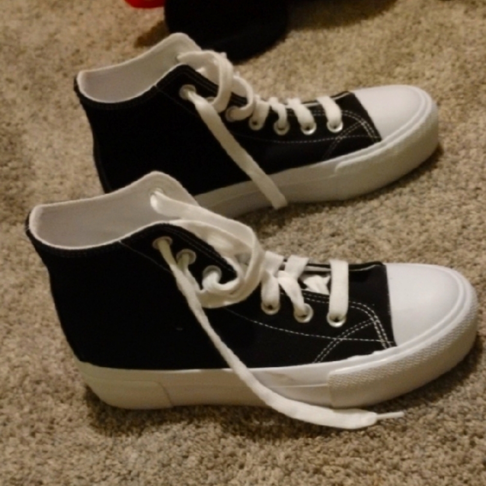 No Boundaries Black and White High-Top Sneakers